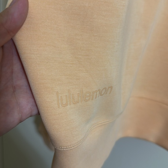 EUC Lululemon Softstreme Perfectly Oversized Cropped Crew 12 - Picture 4 of 5
